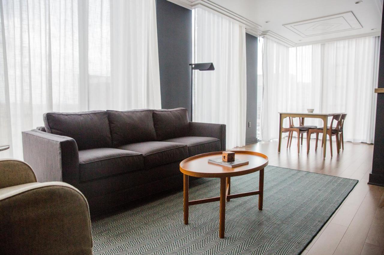 Designer Suite, 1 King at Noelle