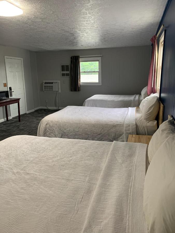 | ROYALINN