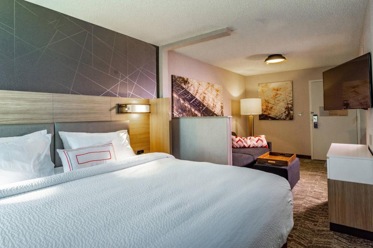  | SpringHill Suites Anchorage Midtown