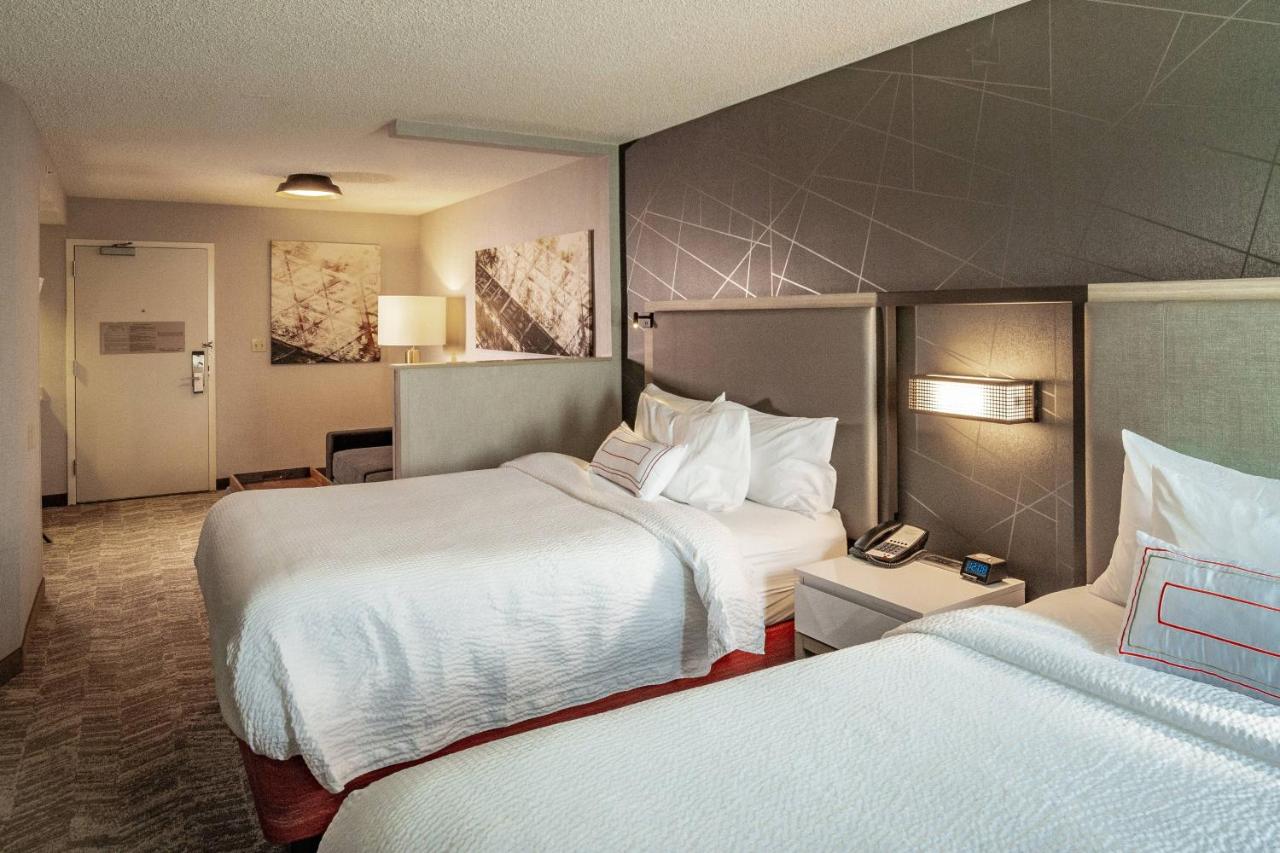  | SpringHill Suites Anchorage Midtown