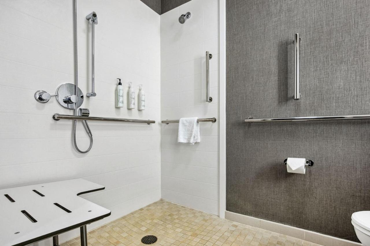  | SpringHill Suites Anchorage Midtown
