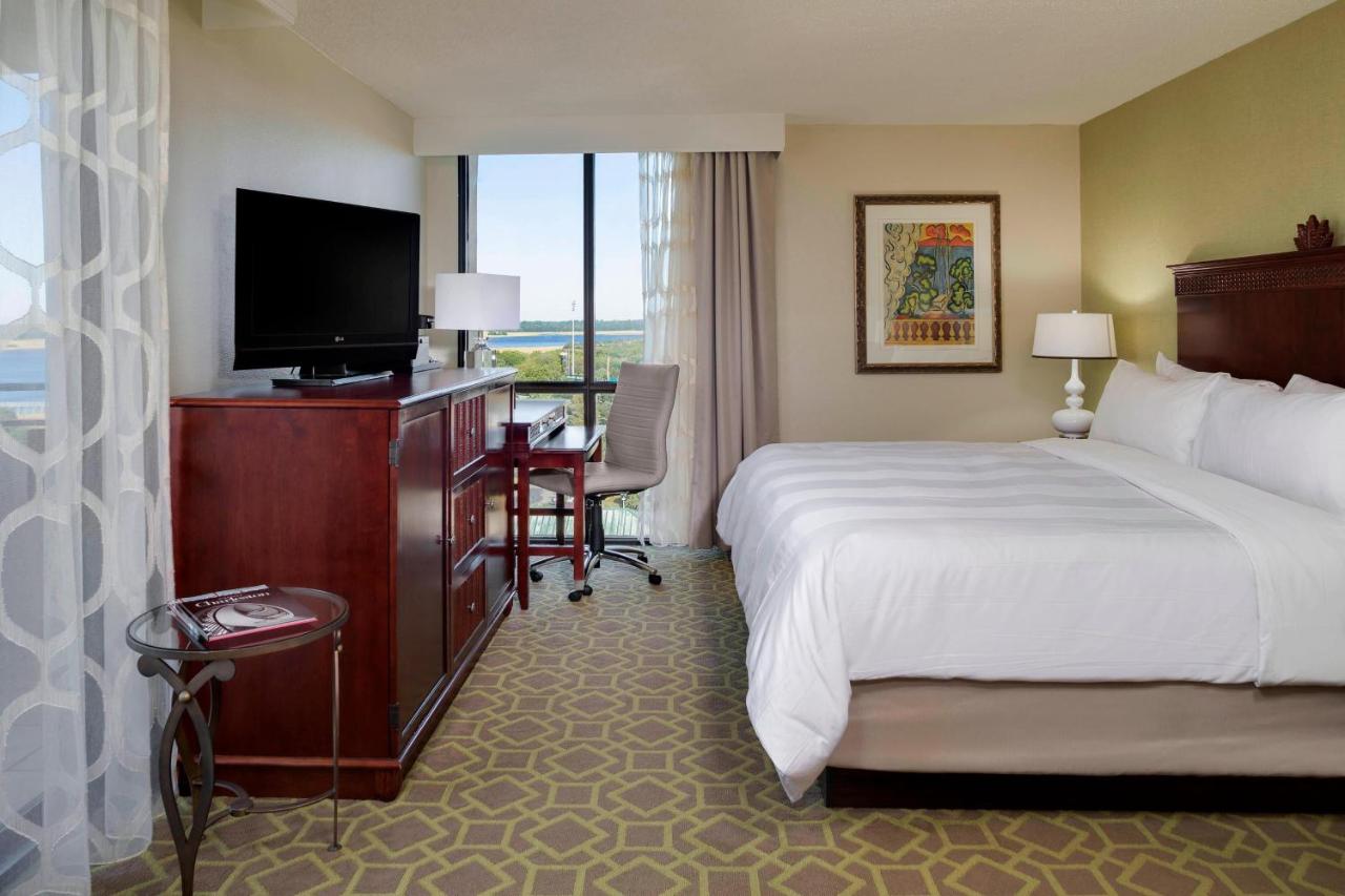 King Room at Charleston Marriott