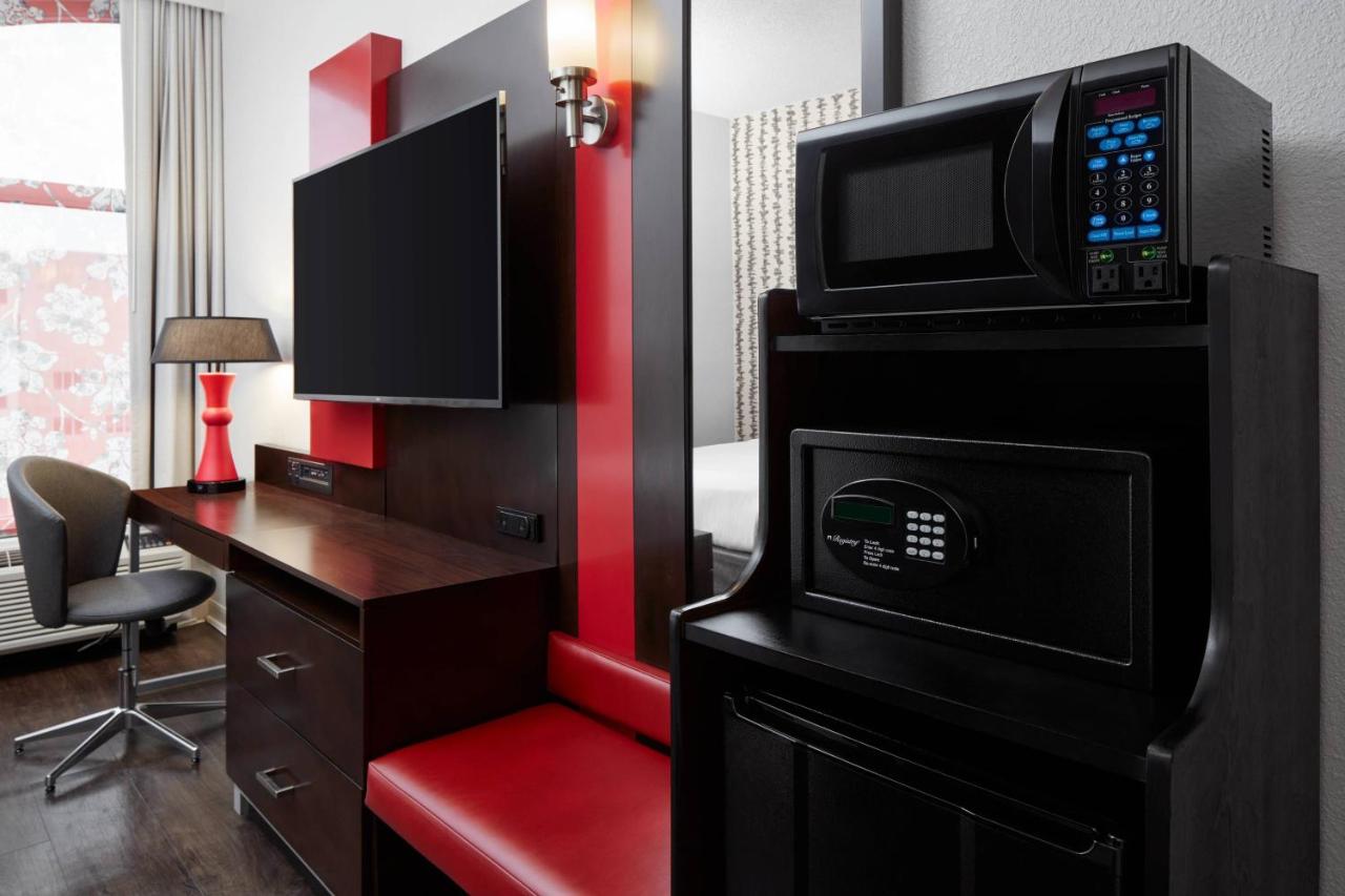 | Fairfield Inn & Suites by Marriott Washington Downtown