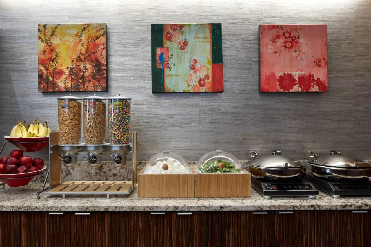 | Fairfield Inn & Suites by Marriott Washington Downtown