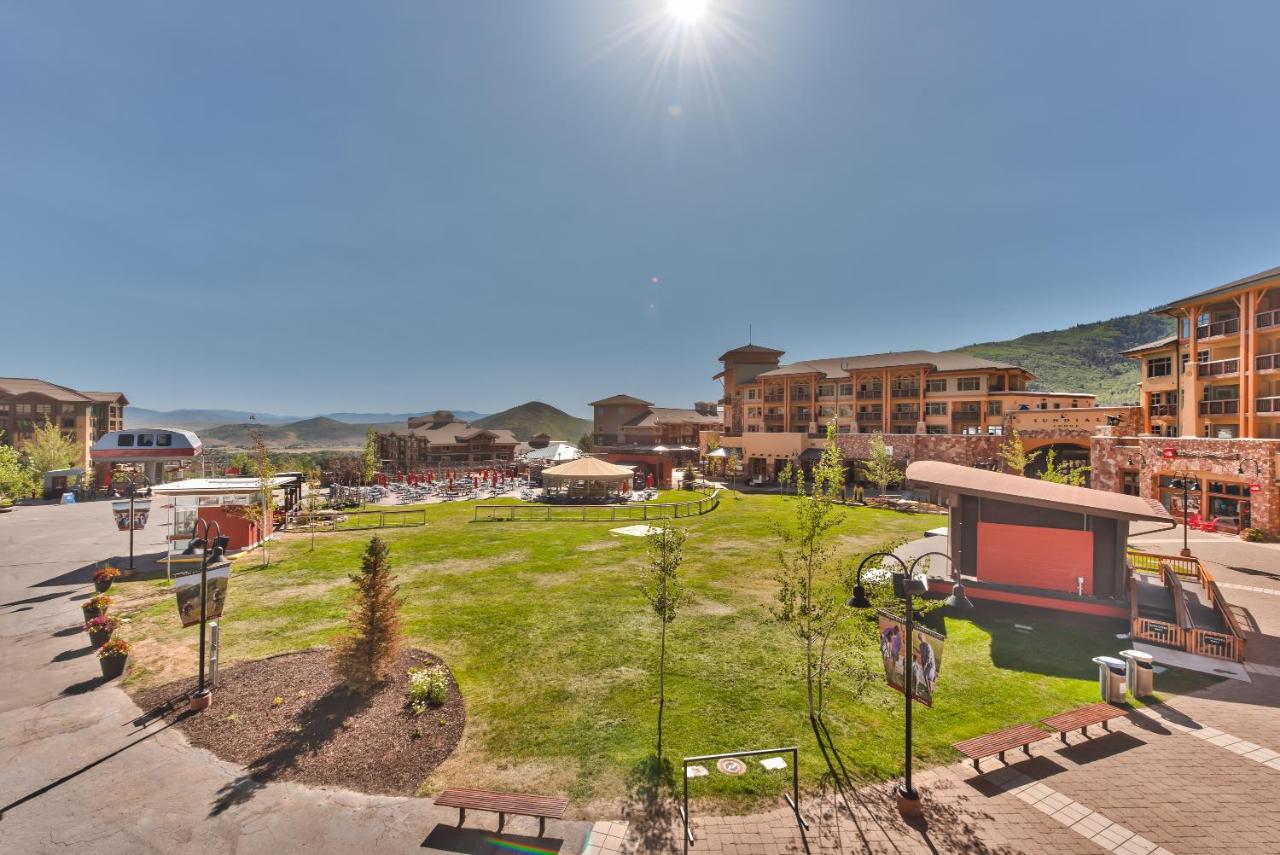| Sundial Lodge Superior 2 Bedroom by Canyons Village Rentals