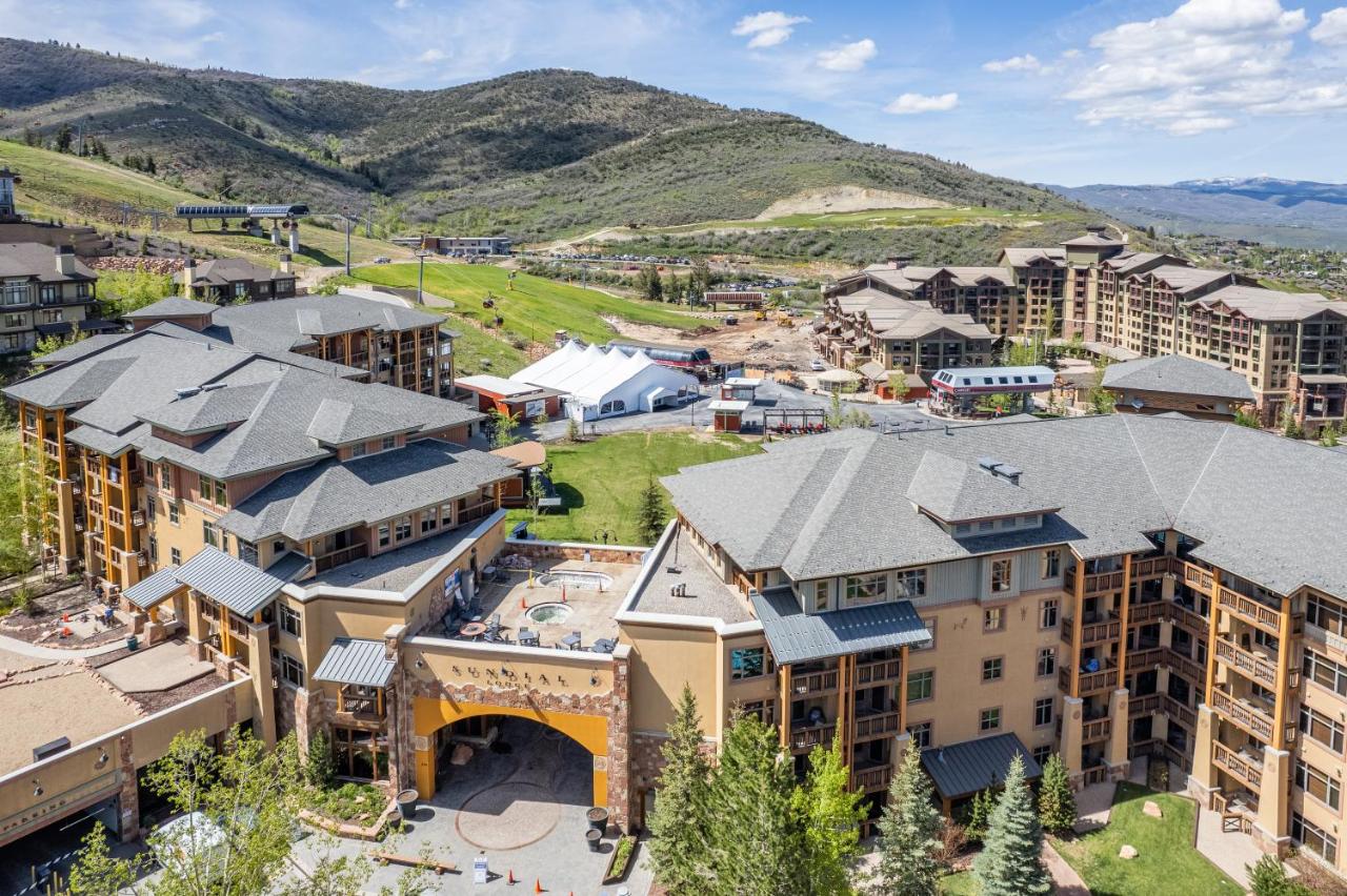 | Sundial Lodge Superior 2 Bedroom by Canyons Village Rentals