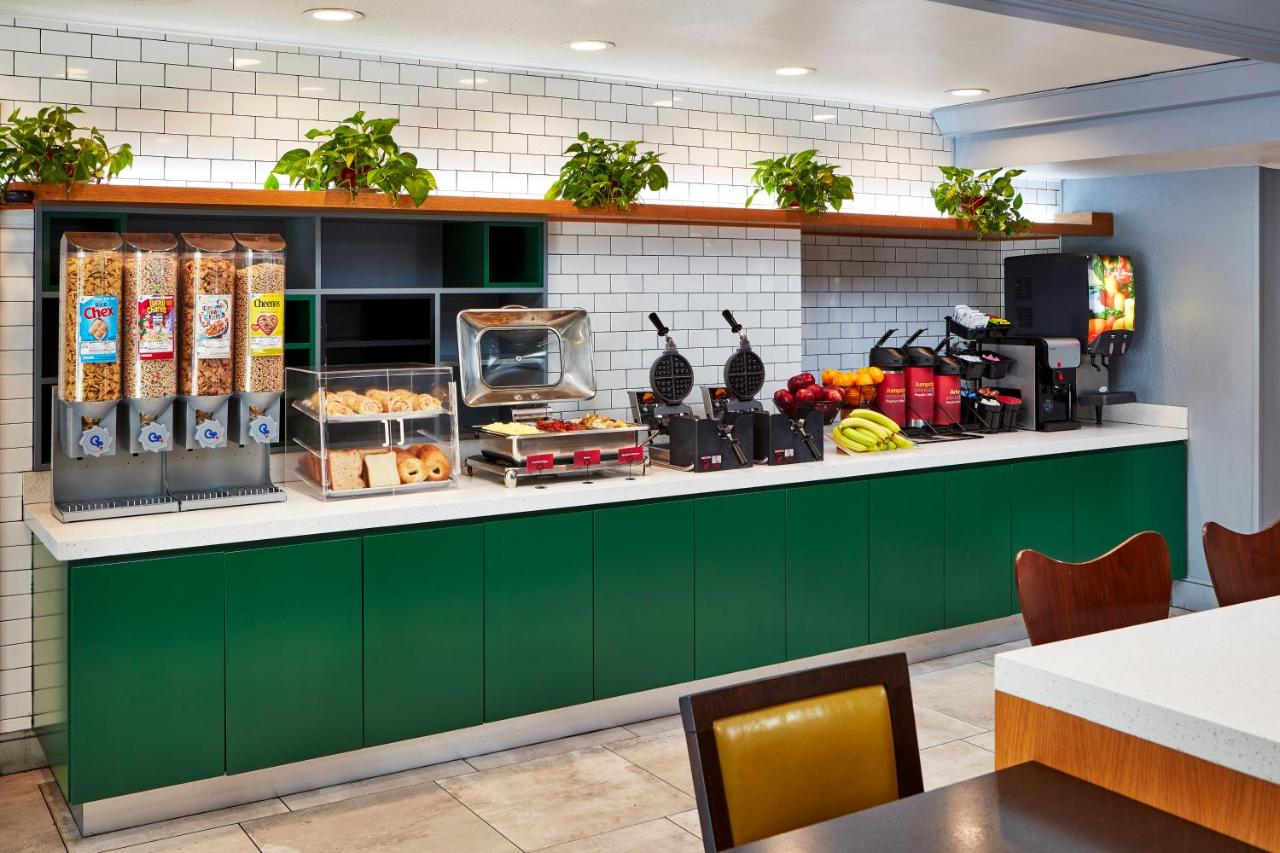  | Best Western Plus Meridian Inn & Suites, Anaheim-Orange