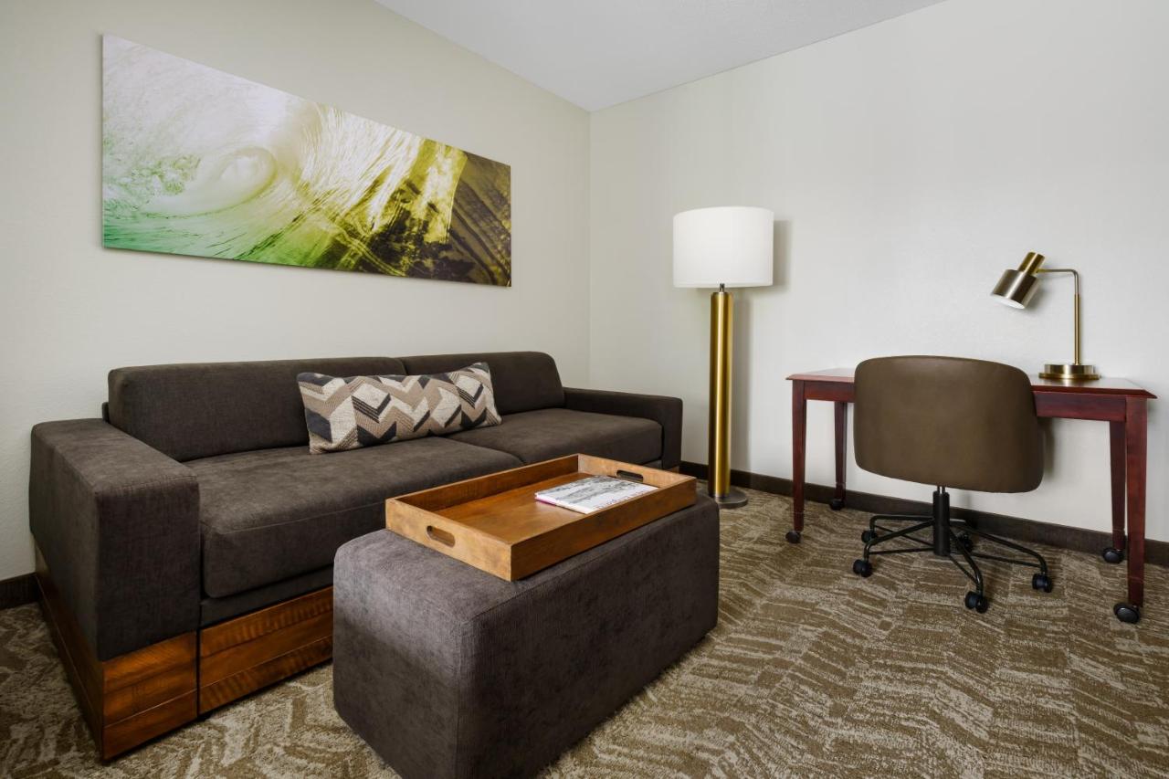 Executive Suite, 1 King, Sofa bed at SpringHill Suites Manchester-Boston Regional Airport