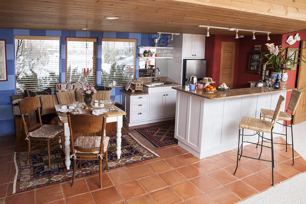 | Casa Gallina - An Artisan Inn