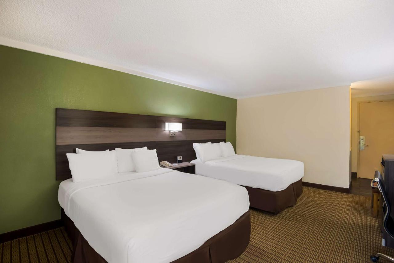  | Best Western Prairie Inn & Conference Center