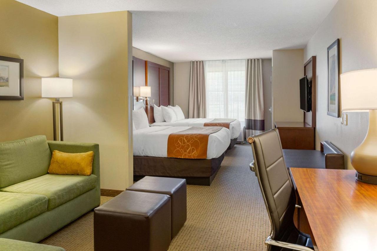 Queen Suite with Two Queen Beds - Non-Smoking at Comfort Suites Lancaster Amish Country
