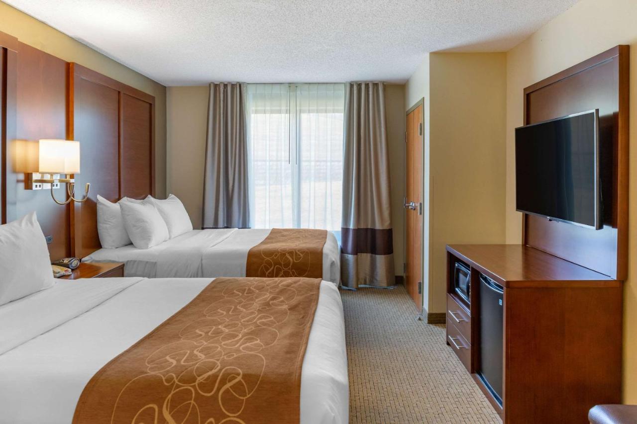 Queen Suite with Two Queen Beds - Non-Smoking at Comfort Suites Lancaster Amish Country