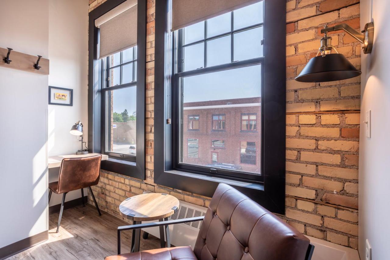 | Crosby Lofts