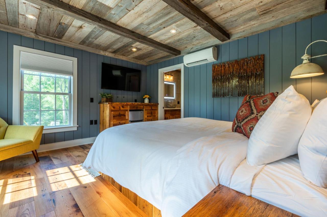 | The Barnstead Inn