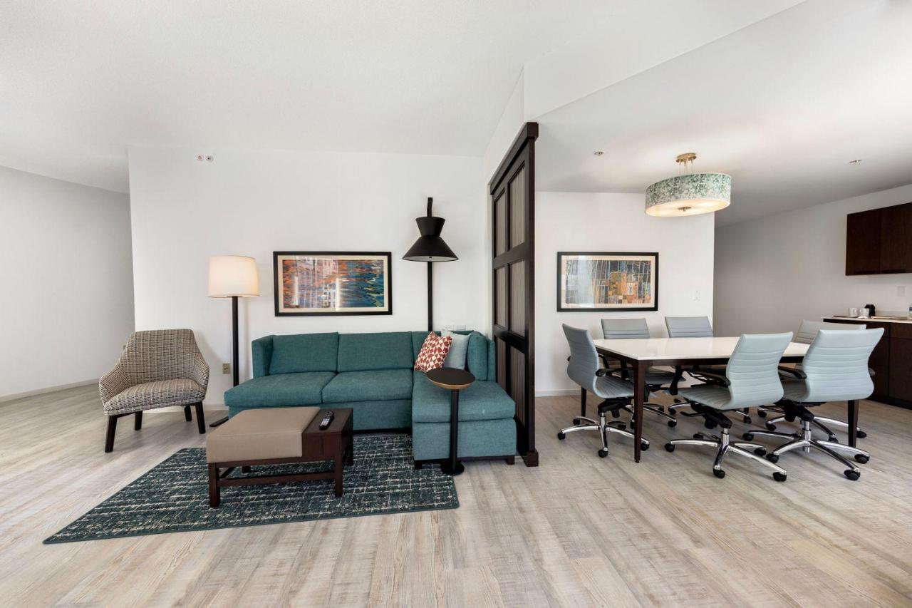 Boardroom Suite at Hyatt Place West Palm Beach/Downtown