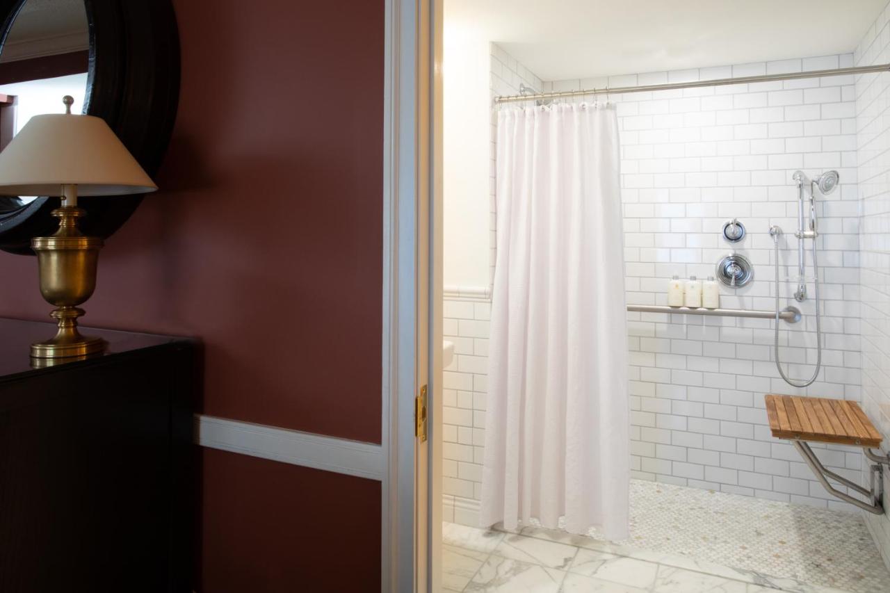 Single Room - Disability Access at Woodstock Inn & Resort