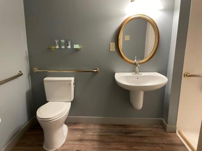 Double Room - Disability Access at The Newport Harbor Hotel & Marina