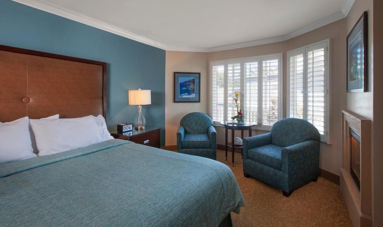 Deluxe King Room at Blue Dolphin Inn