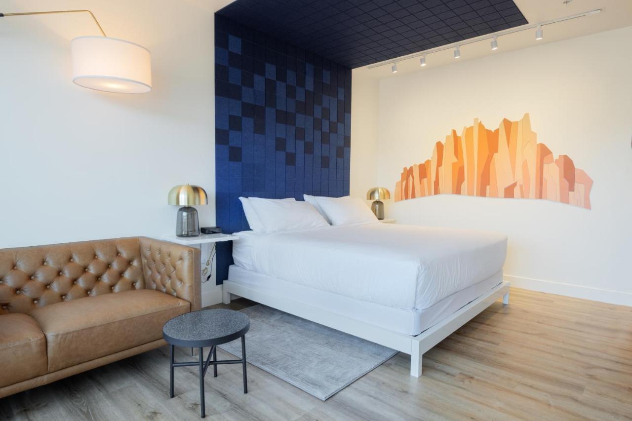 King Room at Skyview Hotel