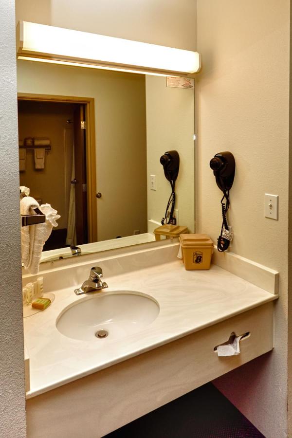 | Arch Canyon Inn