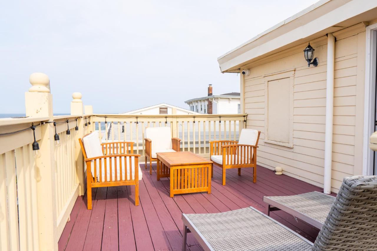 | Bellevue Stratford Inn