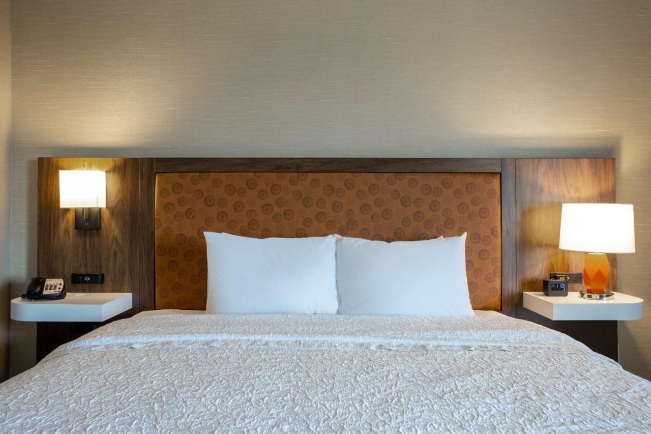 King Deluxe Room with Whirlpool Tub at Hampton Inn Watertown
