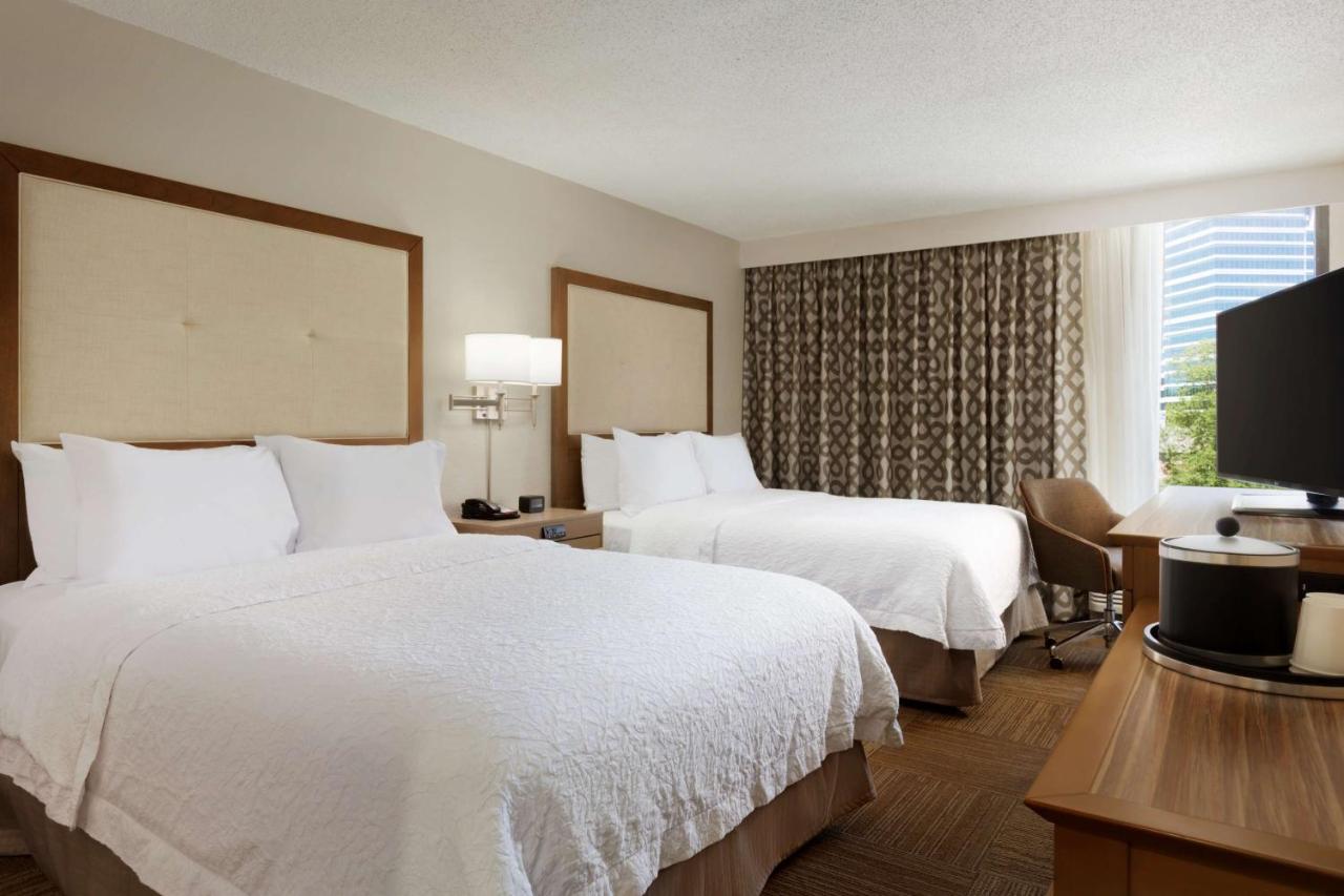 Queen Room with Two Queen Beds at Hampton Inn Atlanta Buckhead