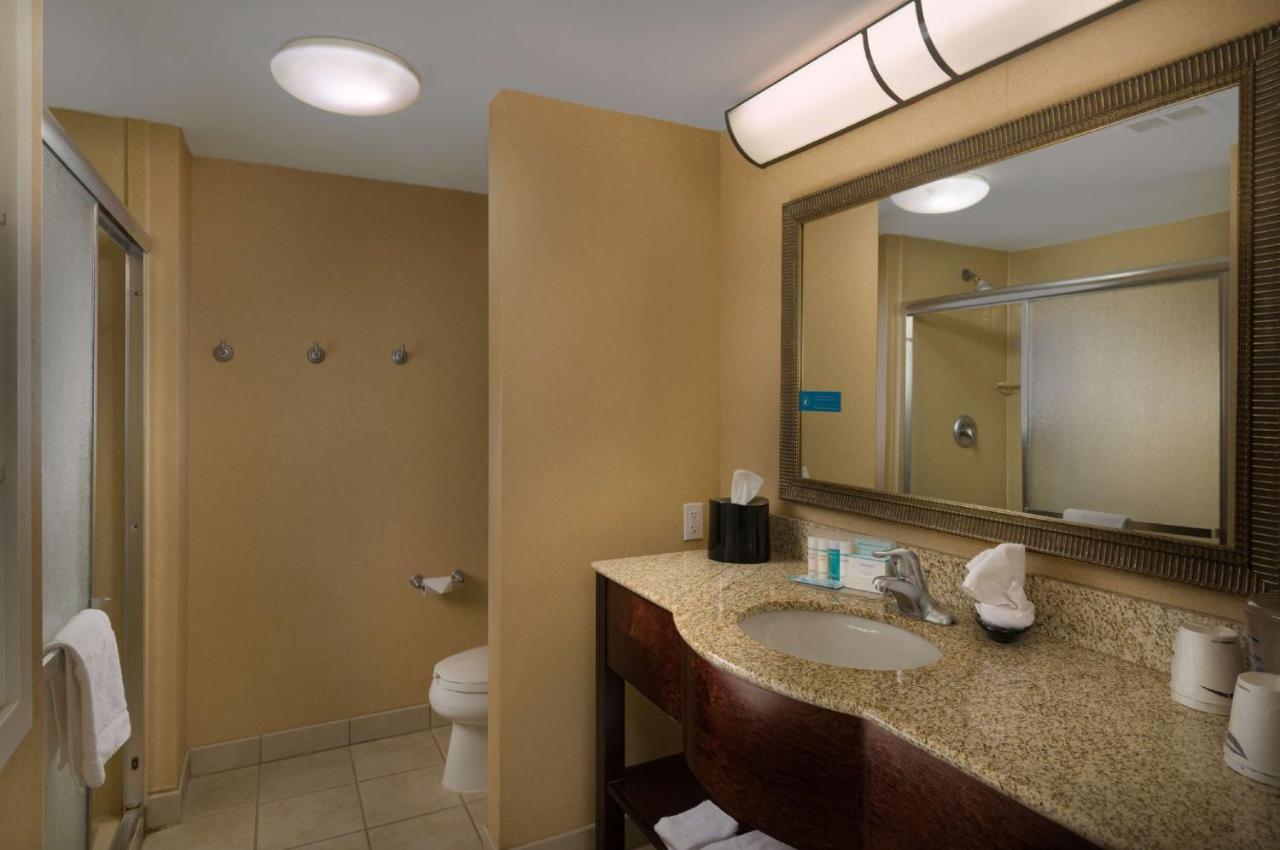 King Room - Non-Smoking at Hampton Inn Suites Altus
