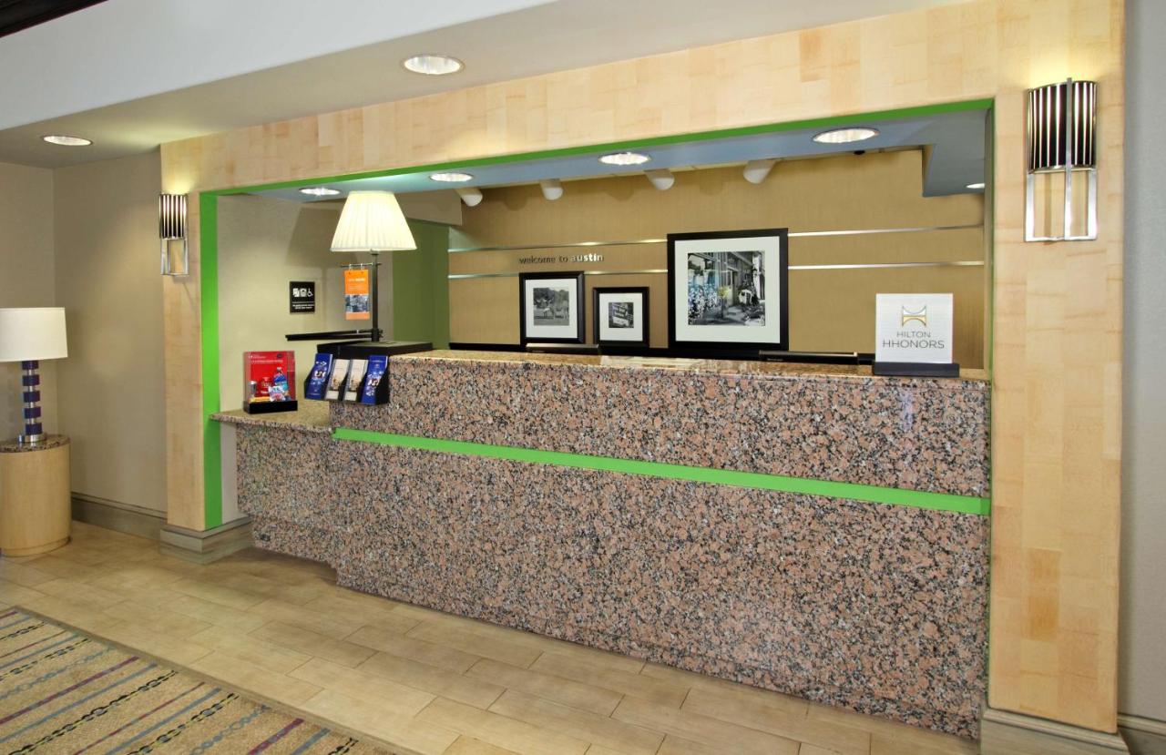 | Hampton by Hilton Austin South - I-35 & Ben White