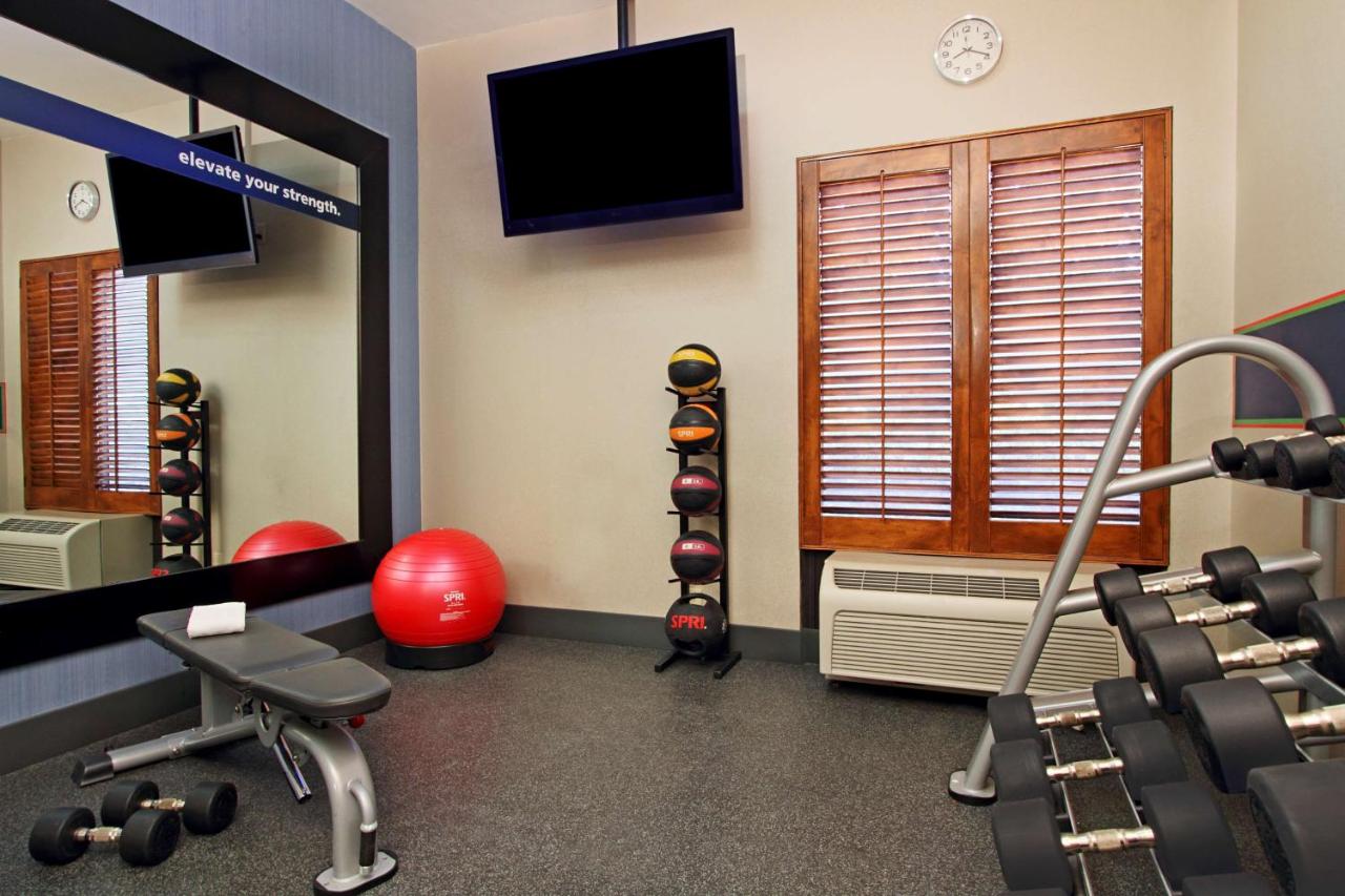 | Hampton by Hilton Austin South - I-35 & Ben White