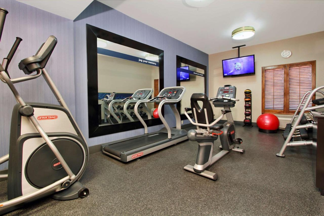 | Hampton by Hilton Austin South - I-35 & Ben White