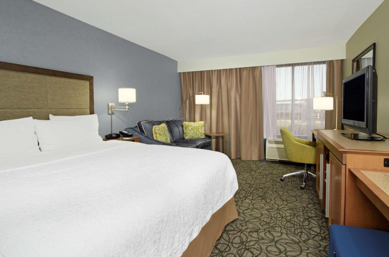 | Hampton by Hilton Austin South - I-35 & Ben White