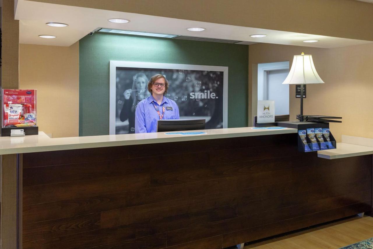 | Hampton Inn Bedford