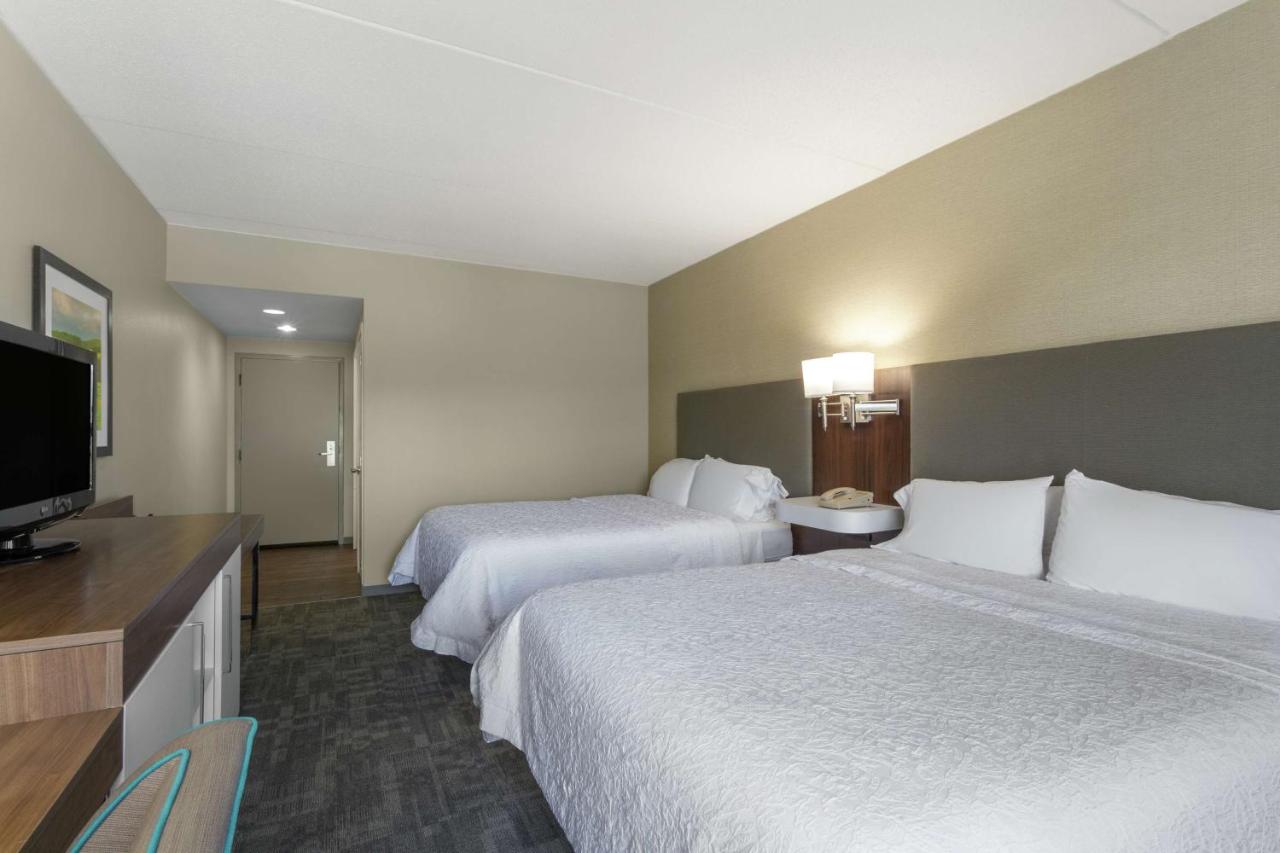 | Hampton Inn Bedford