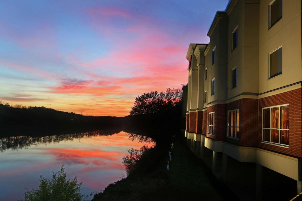 | Hampton Inn Owego