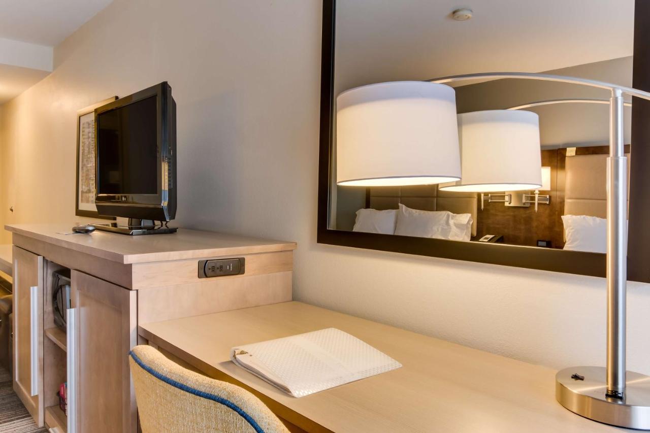 | Hampton Inn Bellevue/Nashville I-40 West