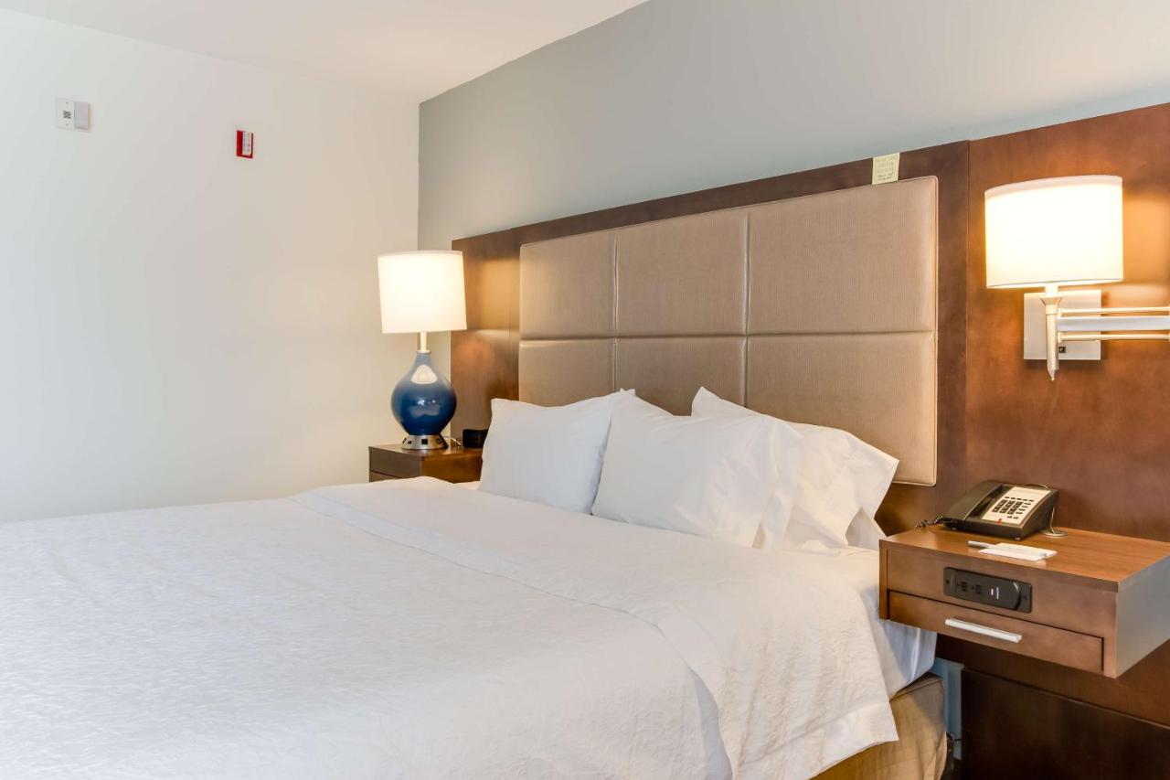 | Hampton Inn Bellevue/Nashville I-40 West