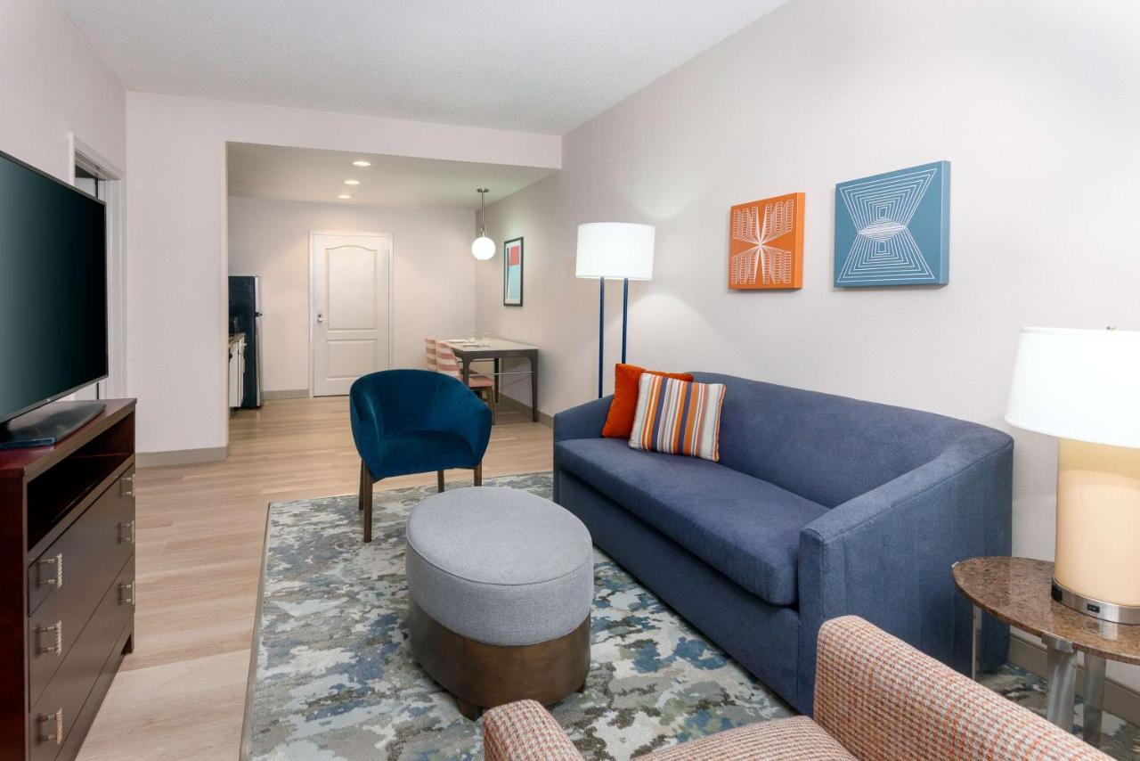 | Homewood Suites by Hilton Boston/Canton, MA