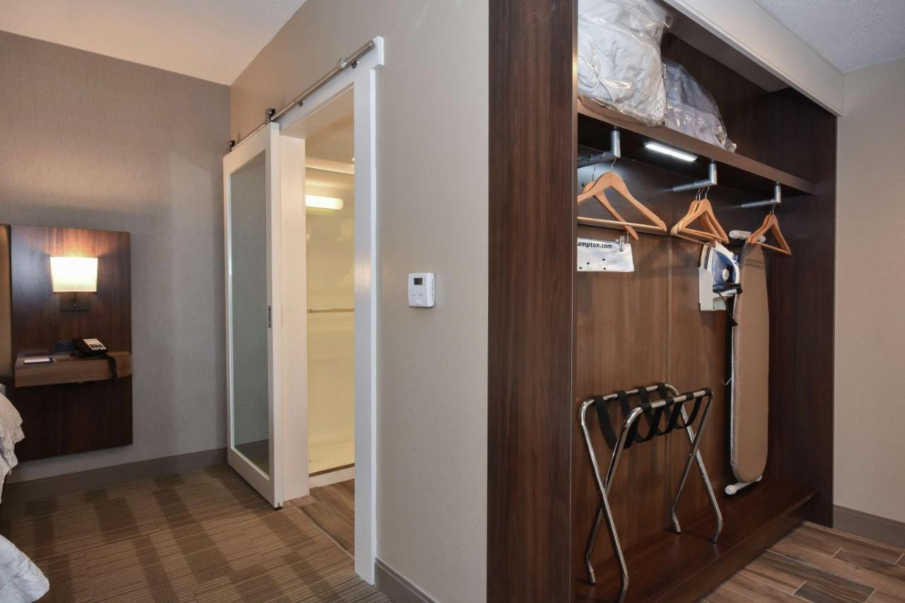  | Hampton Inn Brevard