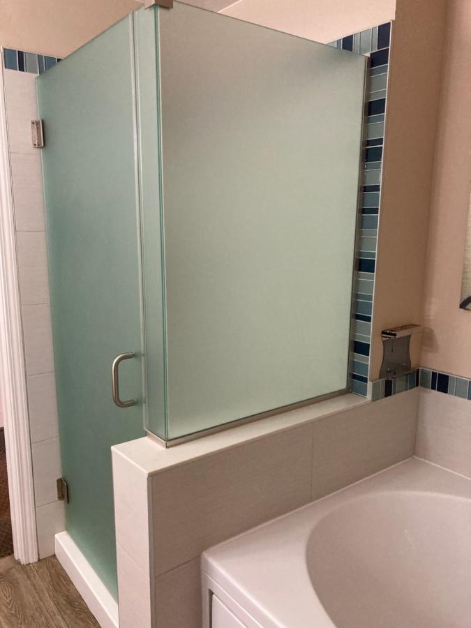King Room Ocean View with Patio at Sand Pebbles Inn