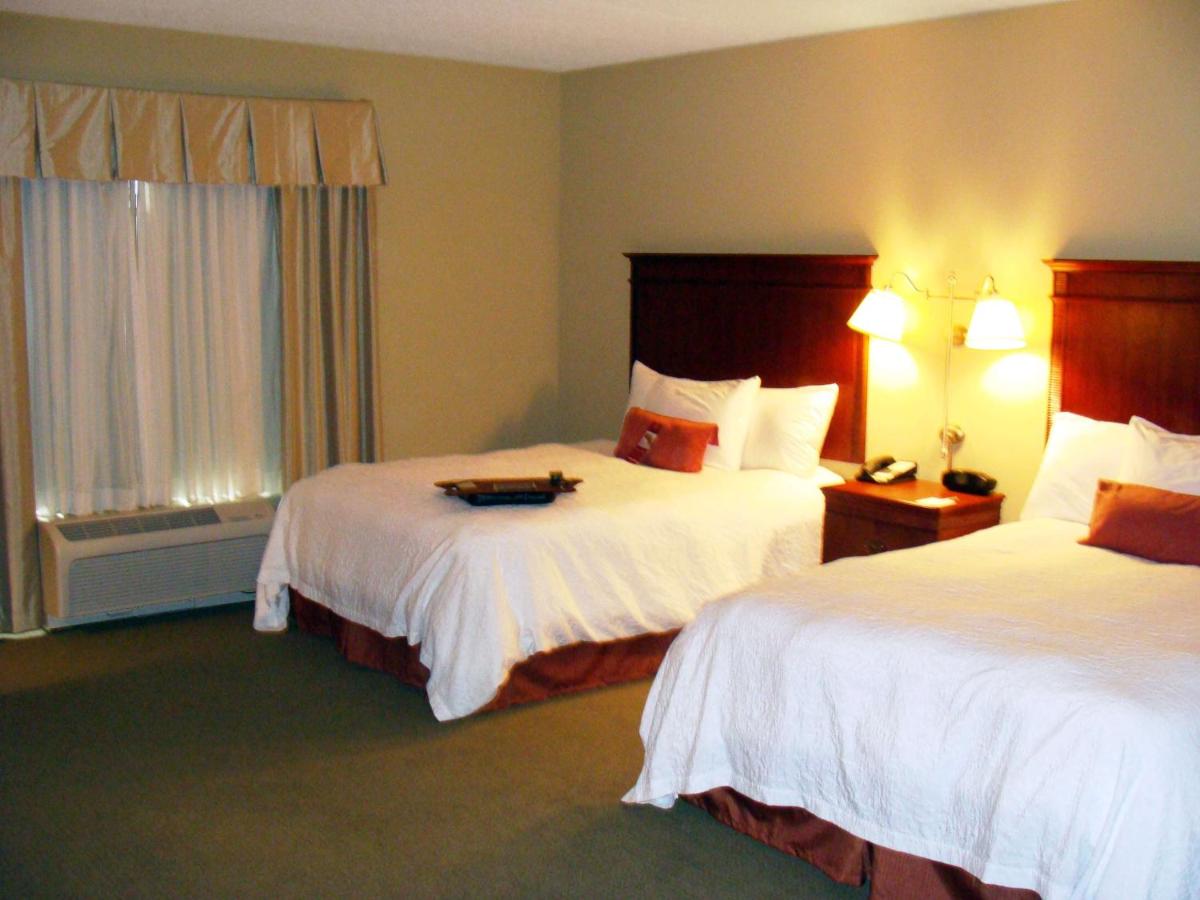 | Hampton Inn Calera