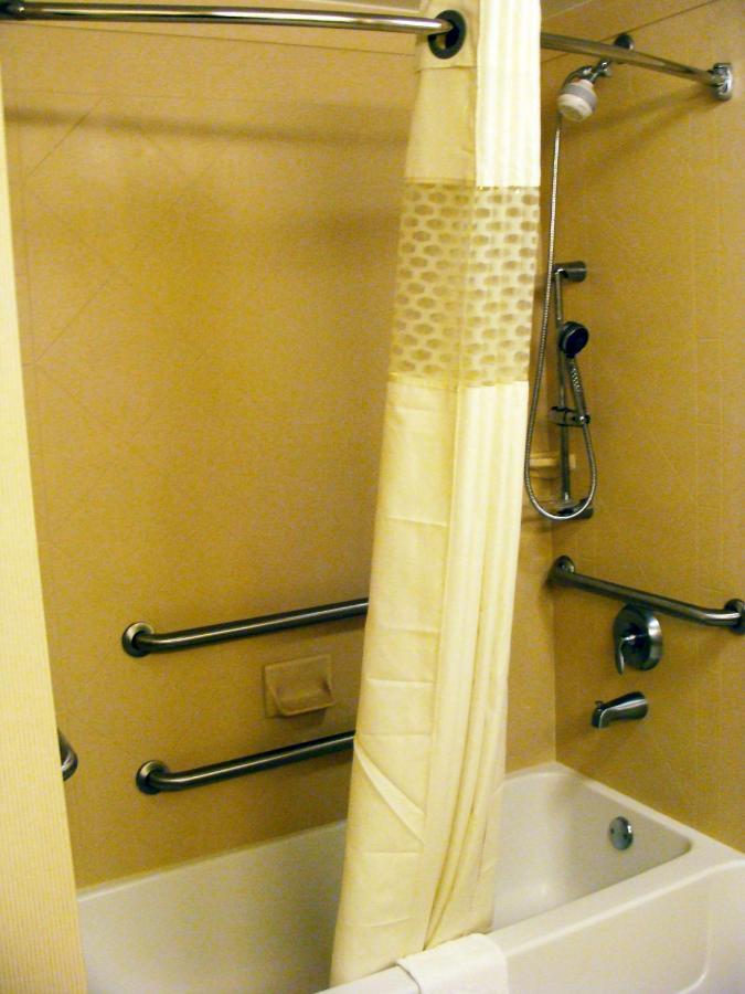 | Hampton Inn Calera