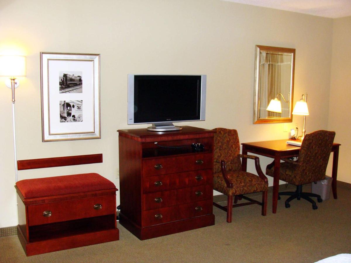 | Hampton Inn Calera