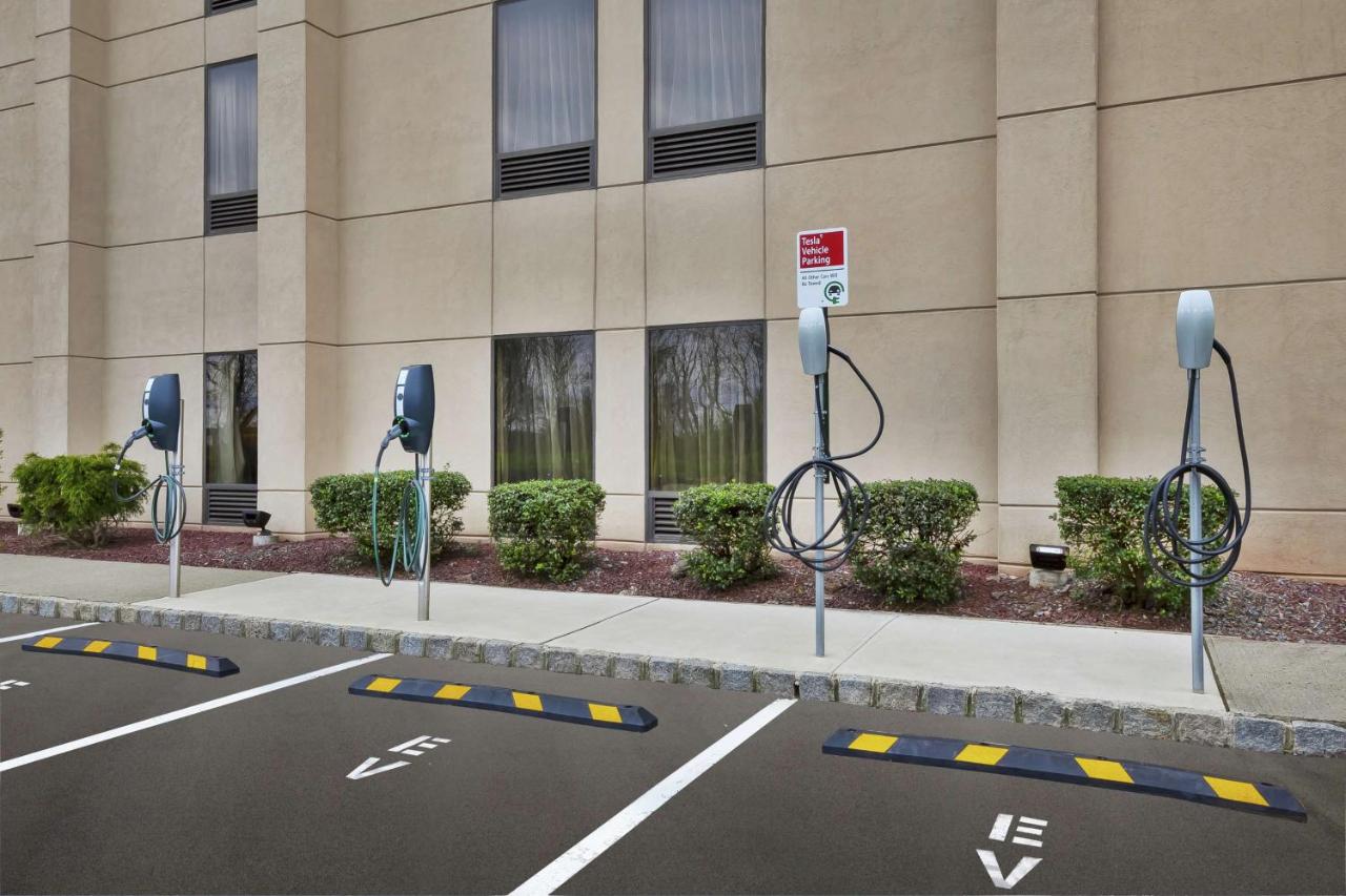 | Hampton Inn Clinton