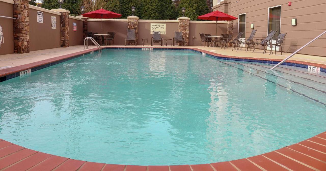 | Hampton Inn Lincolnton