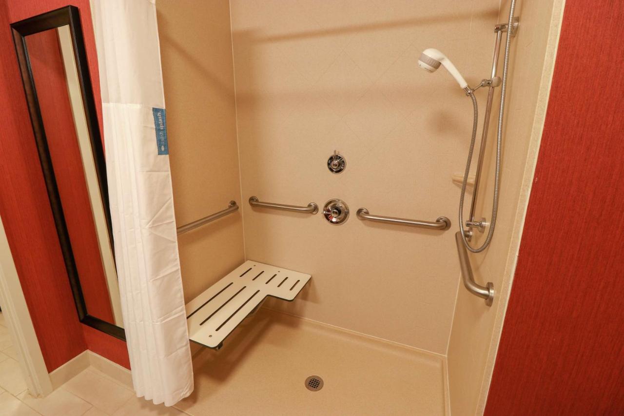 | Hampton Inn Lincolnton
