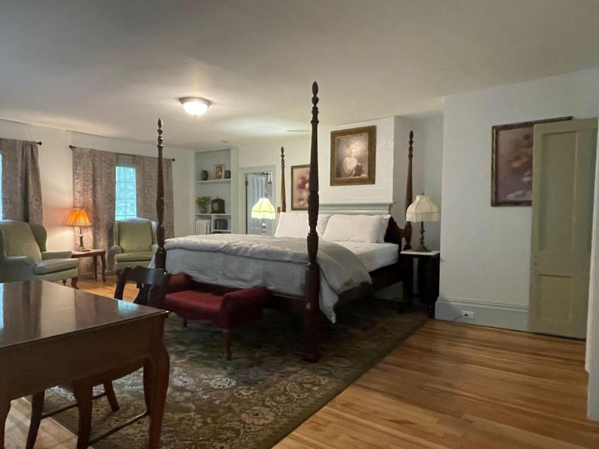  | Arlington Inn & Spa