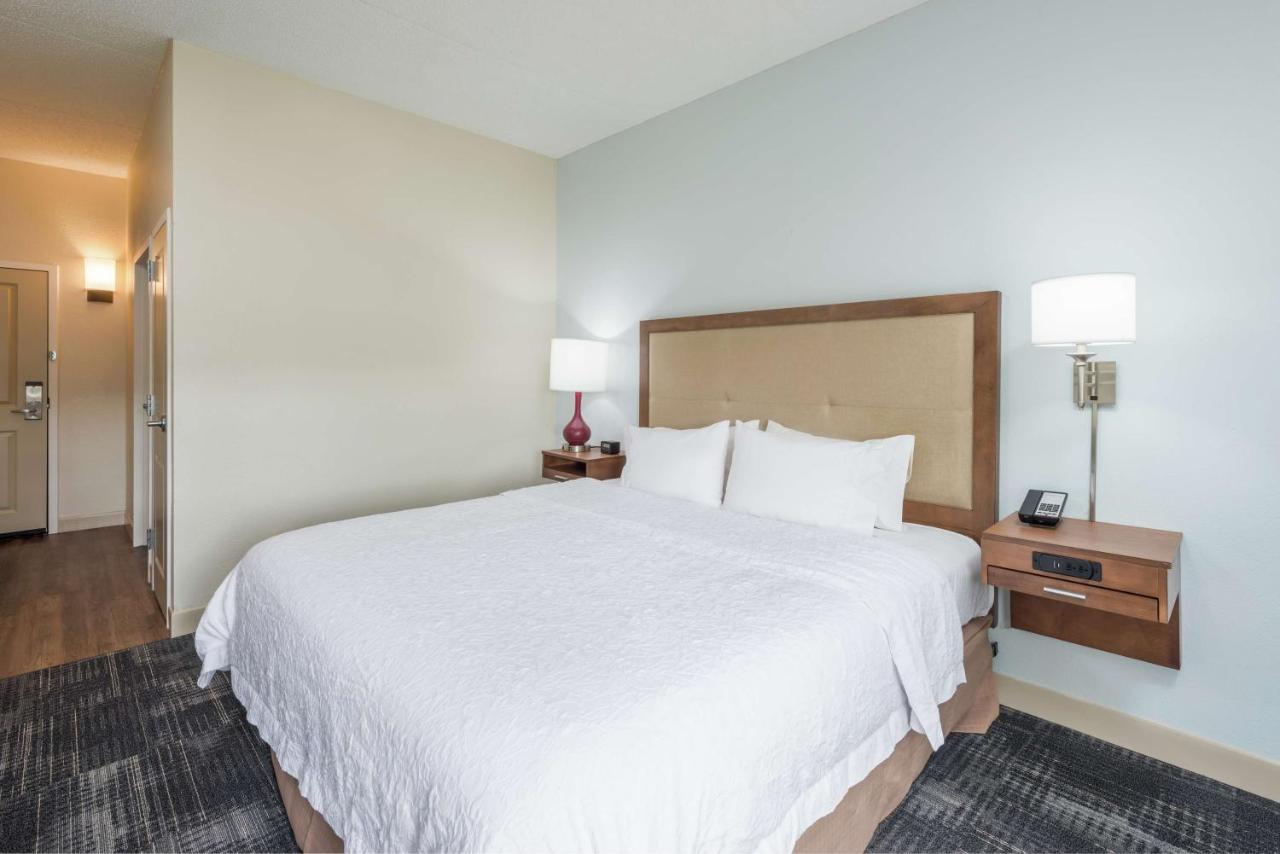 King Room - Disability Access at Hampton Inn Columbia