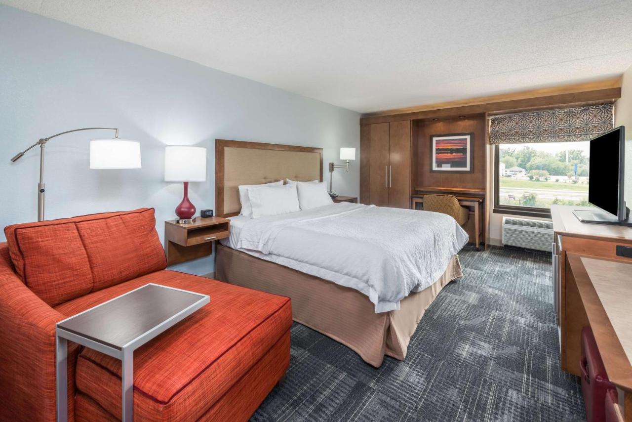 King Study - Non-Smoking at Hampton Inn Columbia