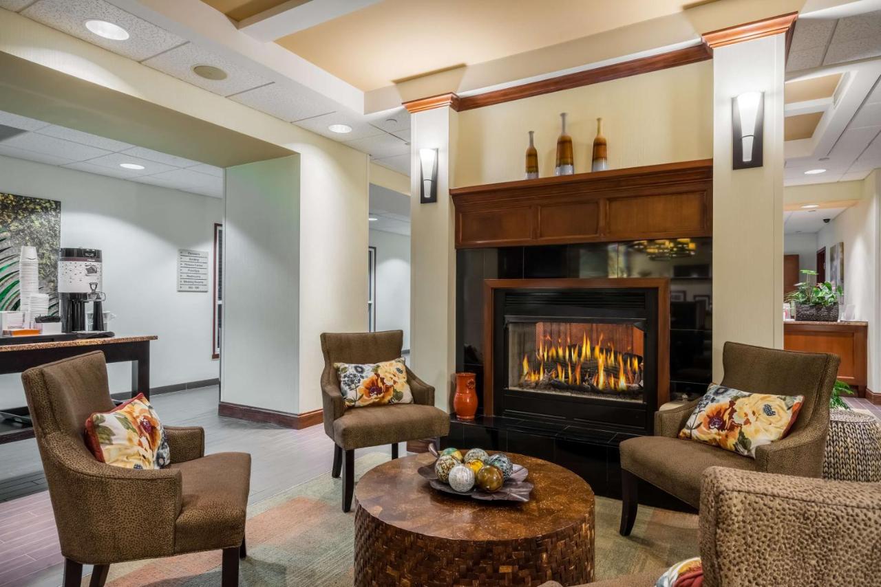 | Hampton Inn Clifton Park